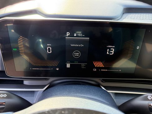 New 2026 Kia Carnival EX image 11