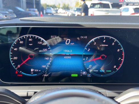 Used 2022 Mercedes-Benz GLS 450 4MATIC image 11