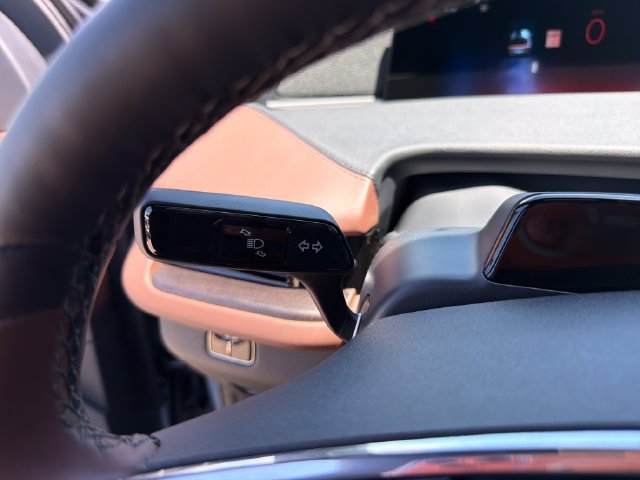 New 2026 Lincoln Navigator Reserve AWD/4WD image 25