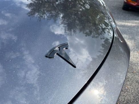 Used 2024 Tesla Model Y Long Range image 6