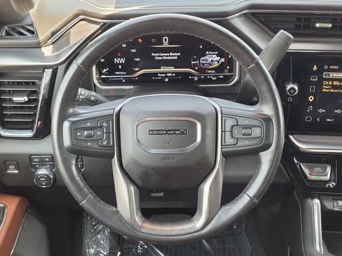 Used 2024 GMC Sierra 3500 Denali Ultimate AWD/4WD image 12