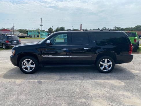 Used 2013 Chevrolet Suburban LTZ RWD image 1