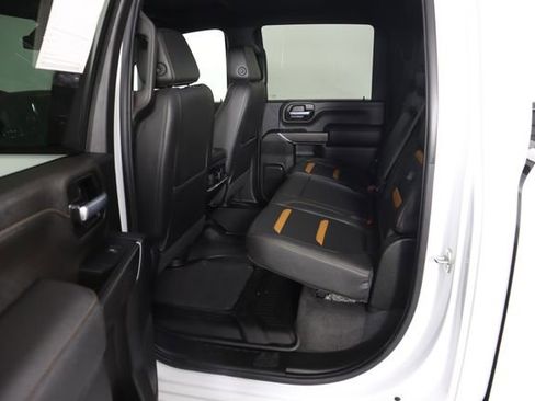 Used 2022 GMC Sierra 2500 AT4 image 67