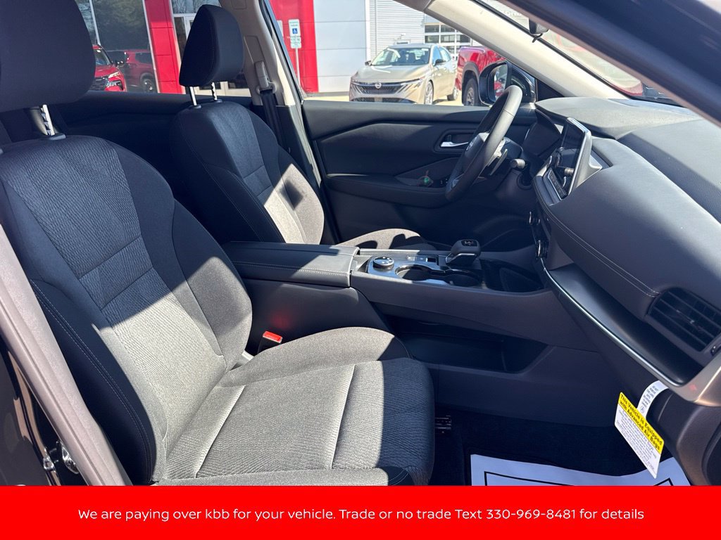 New 2027 Nissan Rogue SV AWD/4WD image 29