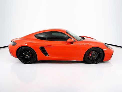 Used 2018 Porsche 718 Cayman S RWD image 5
