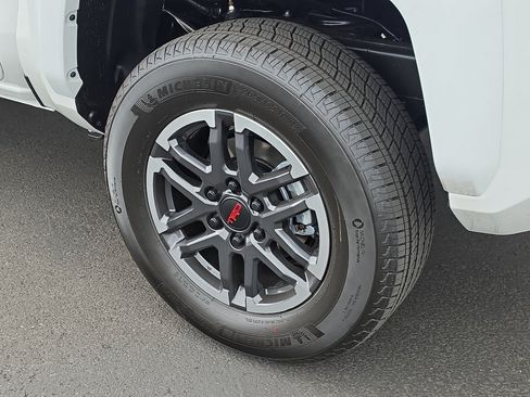New 2026 Toyota Tacoma TRD Sport w/ TRD Sport Premium Package AWD/4WD image 10