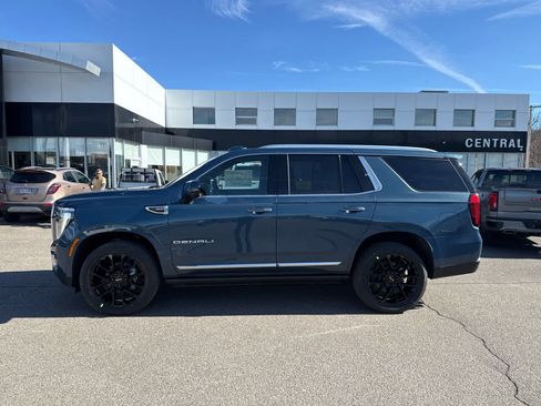 New 2026 GMC Yukon Denali w/ Sun & Power Step Package image 2