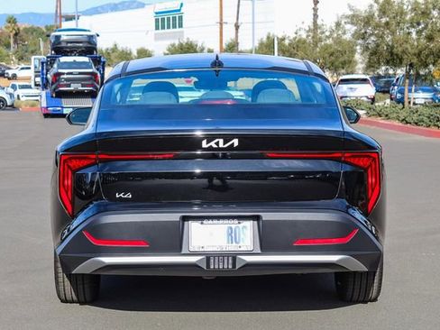 New 2025 Kia K4 EX image 8