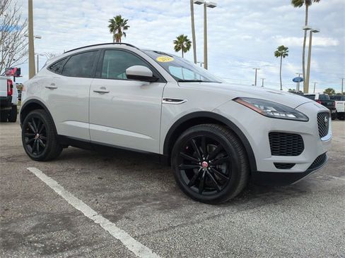 Used 2020 Jaguar E-PACE SE image 2