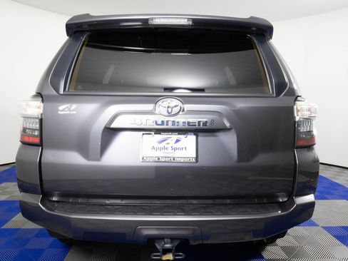 Used 2023 Toyota 4Runner SR5 Premium image 6