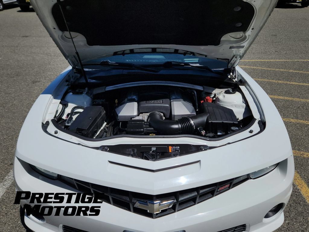 Used 2011 Chevrolet Camaro SS w/ RS Package RWD image 16