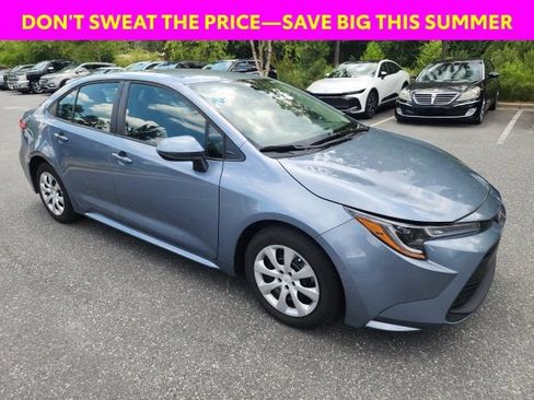 Used 2023 Toyota Corolla LE FWD image 1
