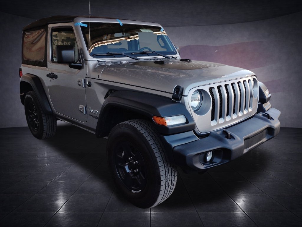 Used 2018 Jeep Wrangler Sport AWD/4WD image 7