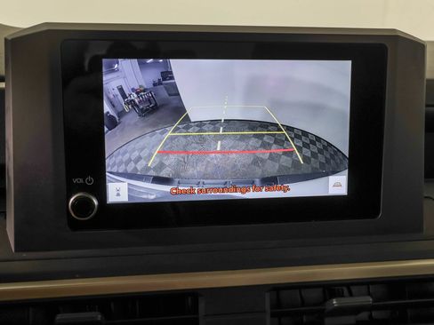 Used 2024 Toyota Tacoma SR RWD image 8