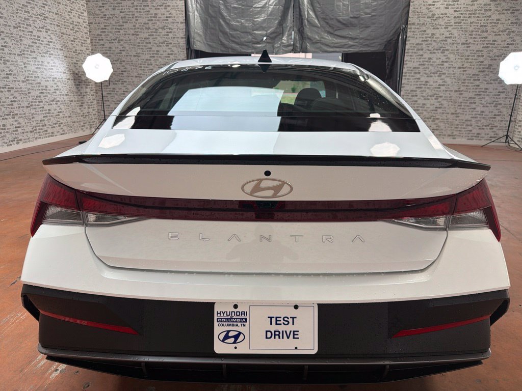 New 2026 Hyundai Elantra SEL Sport FWD image 6