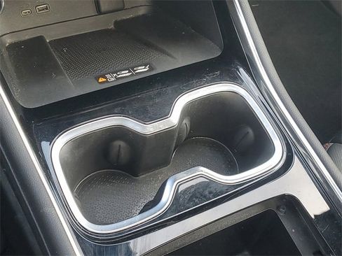 Certified 2024 Chevrolet Traverse RS w/ LPO, Floor Liner Package image 31