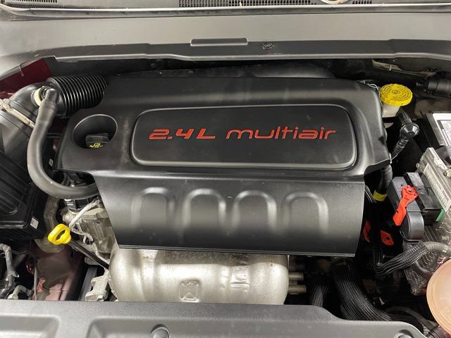 Used 2022 Jeep Compass Latitude w/ Sun and Sound Group AWD/4WD image 24