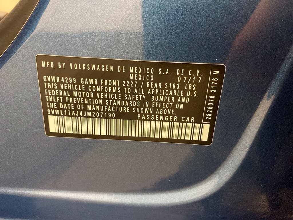 Used 2018 Volkswagen Jetta SEL FWD image 25