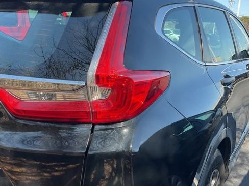 Used 2018 Honda CR-V LX image 8