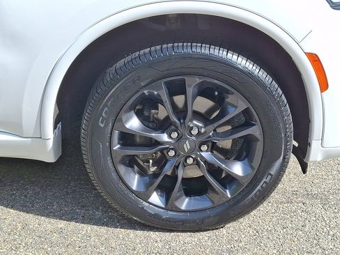 Certified 2023 Dodge Durango GT AWD/4WD image 9