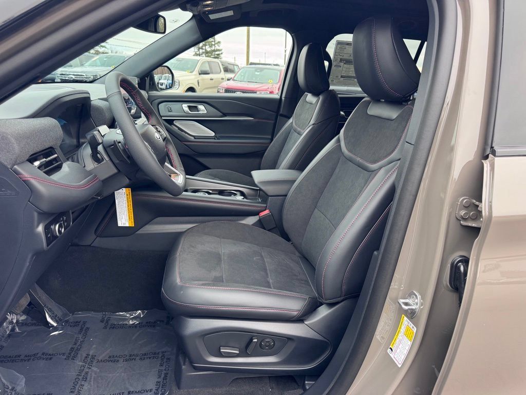 Used 2026 Ford Explorer ST w/ Sun And Sound Package RWD image 21
