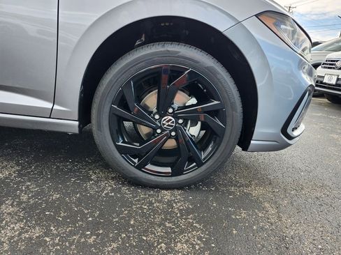 New 2025 Volkswagen Jetta SE image 14