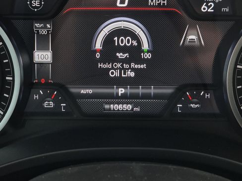 Used 2025 RAM 1500 Big Horn AWD/4WD image 22