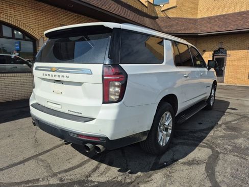 Used 2021 Chevrolet Suburban Premier AWD/4WD image 7