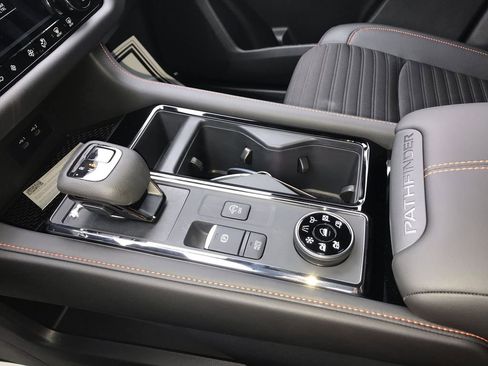 New 2026 Nissan Pathfinder Rock Creek AWD/4WD image 20