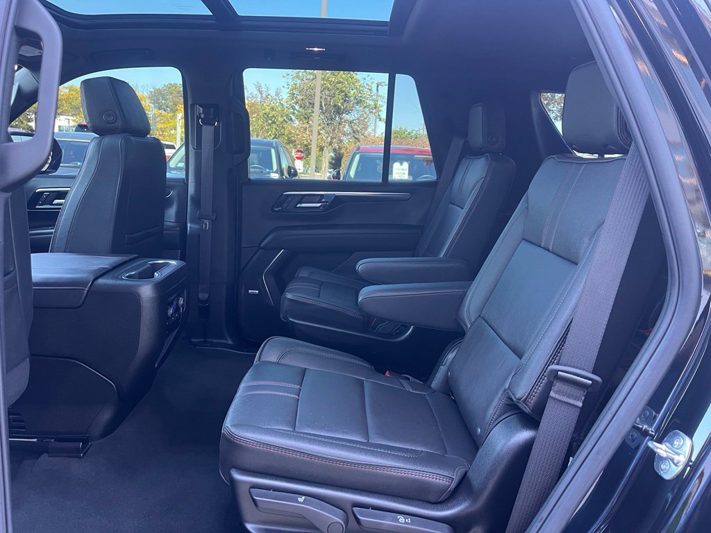 Used 2026 Chevrolet Tahoe RST w/ RST Capability Package AWD/4WD image 12