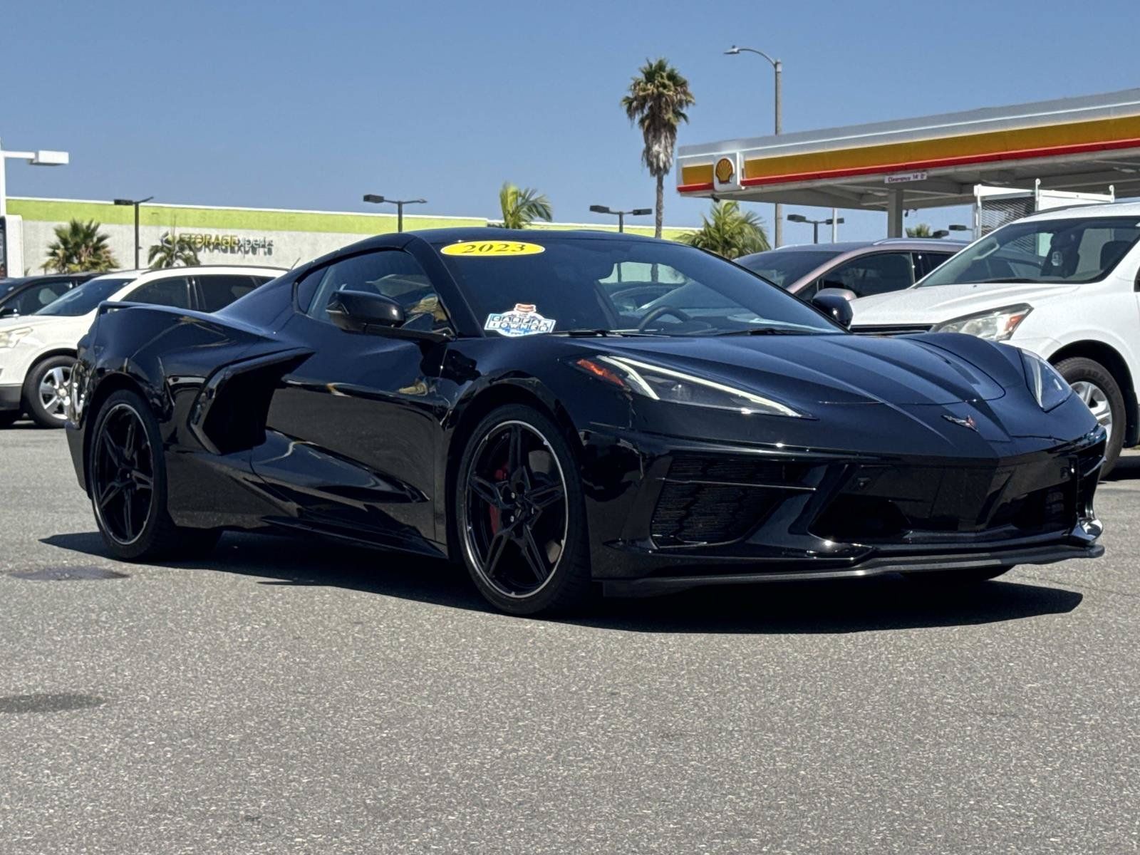 Used 2023 Chevrolet Corvette Stingray Preferred Cpe w/ Z51 Performance Package RWD image 3