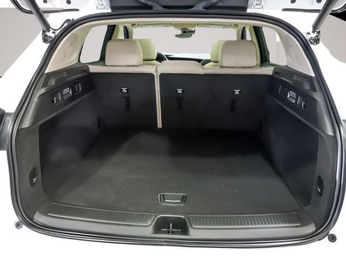 Used 2023 Buick Envision Avenir AWD/4WD image 27