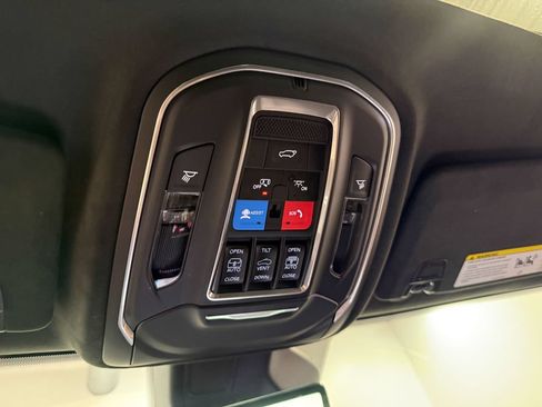 Used 2026 Jeep Grand Cherokee L Summit w/ Obsidian Package AWD/4WD image 89