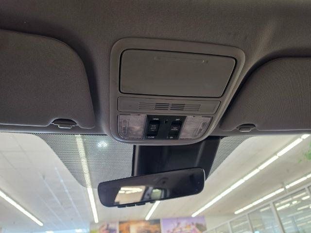 Used 2018 Honda Odyssey EX-L image 26