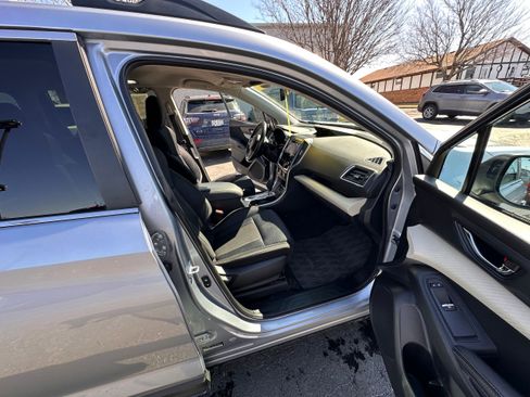 Used 2022 Subaru Ascent Premium w/ Convenience Package image 19