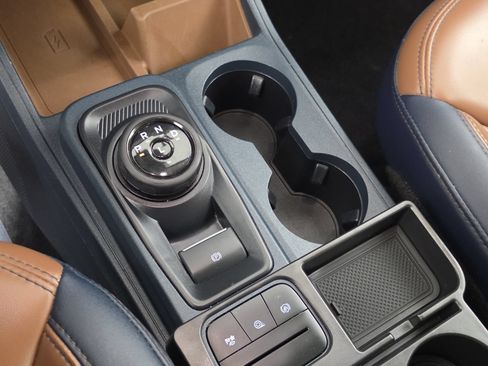 Used 2022 Ford Maverick Lariat w/ Lariat Luxury Package FWD image 22