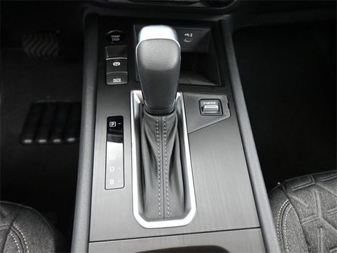 New 2026 Nissan Kicks SV image 9