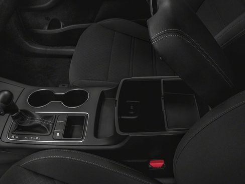 Used 2018 Kia Sorento FWD image 18