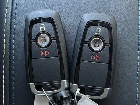 New 2026 Ford Maverick Lobo AWD/4WD image 26