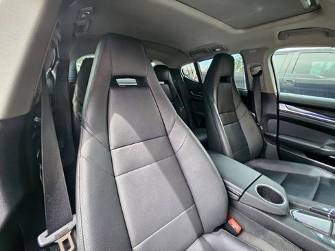 Used 2013 Porsche Panamera S RWD image 67