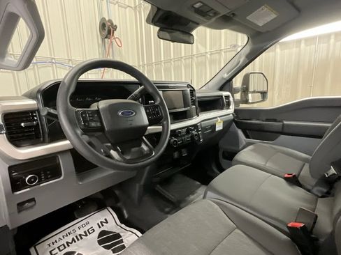 Used 2025 Ford F250 XL w/ 360-Degree Camera Package image 9