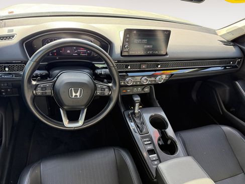 Used 2022 Honda Civic Touring image 15