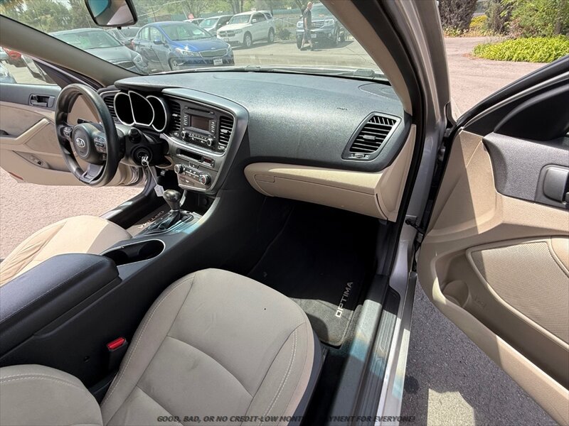 Used 2015 Kia Optima LX w/ Paint Protection Film Package FWD image 19