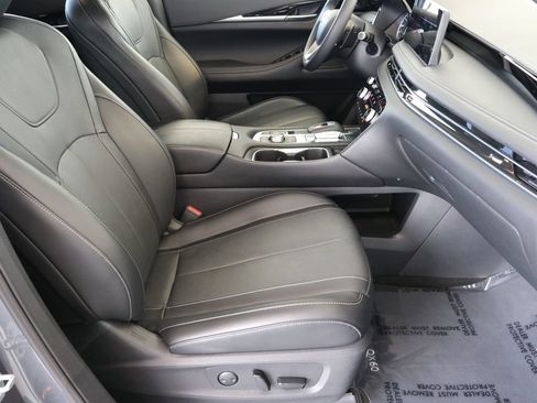 Certified 2025 INFINITI QX60 Pure AWD/4WD image 48