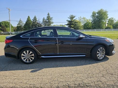 Used 2016 Hyundai Sonata Sport w/ Cargo Package FWD image 17