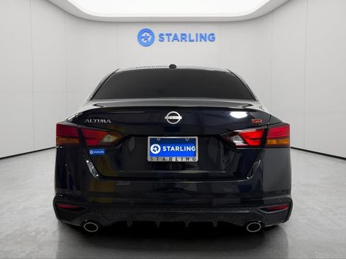 Used 2024 Nissan Altima 2.5 SR FWD image 7