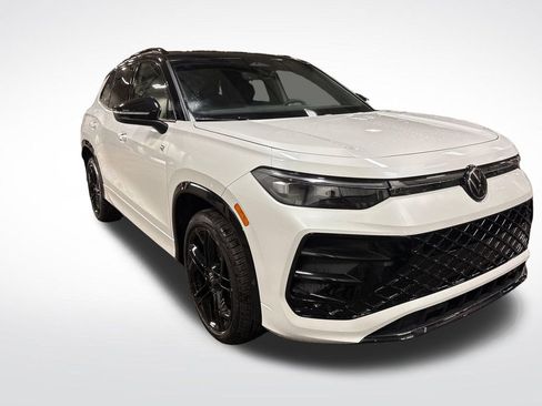 New 2026 Volkswagen Tiguan SE R-Line AWD/4WD image 7