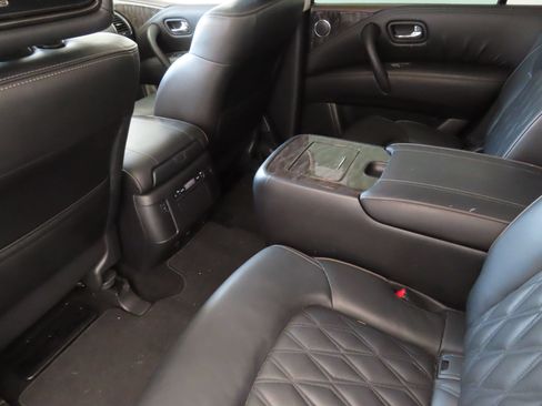 Used 2023 Nissan Armada Platinum w/ Captain's Chairs Package RWD image 23