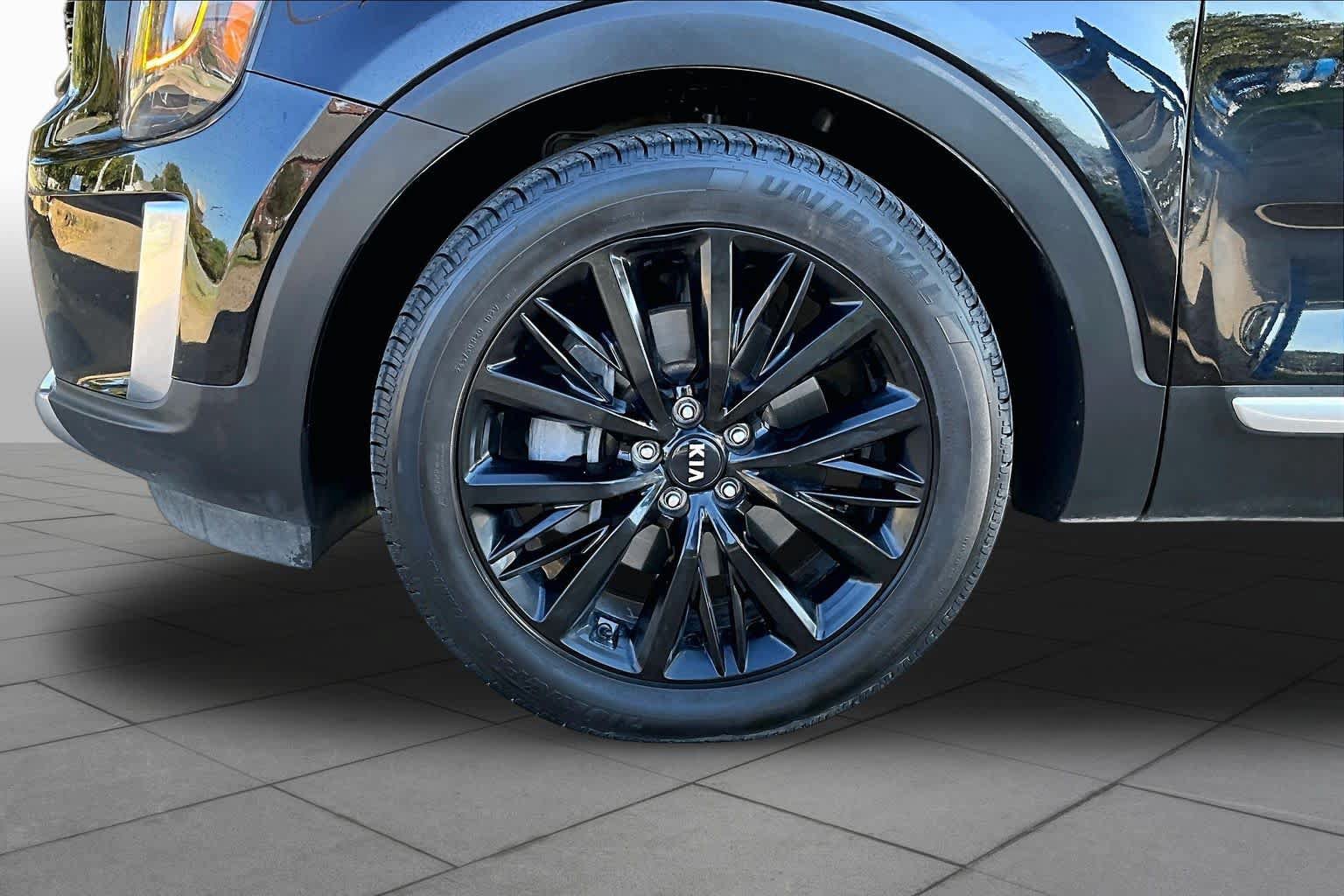 Used 2021 Kia Telluride SX w/ SX Prestige Package AWD/4WD image 11