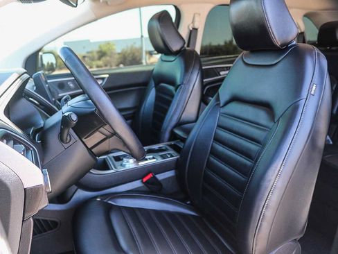 Used 2023 Ford Edge SEL AWD/4WD image 17